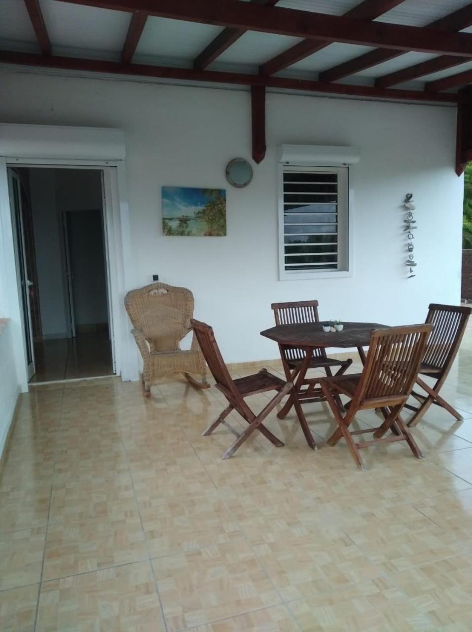 L'Aseta Paradise Grand-Bourg  Exterior foto