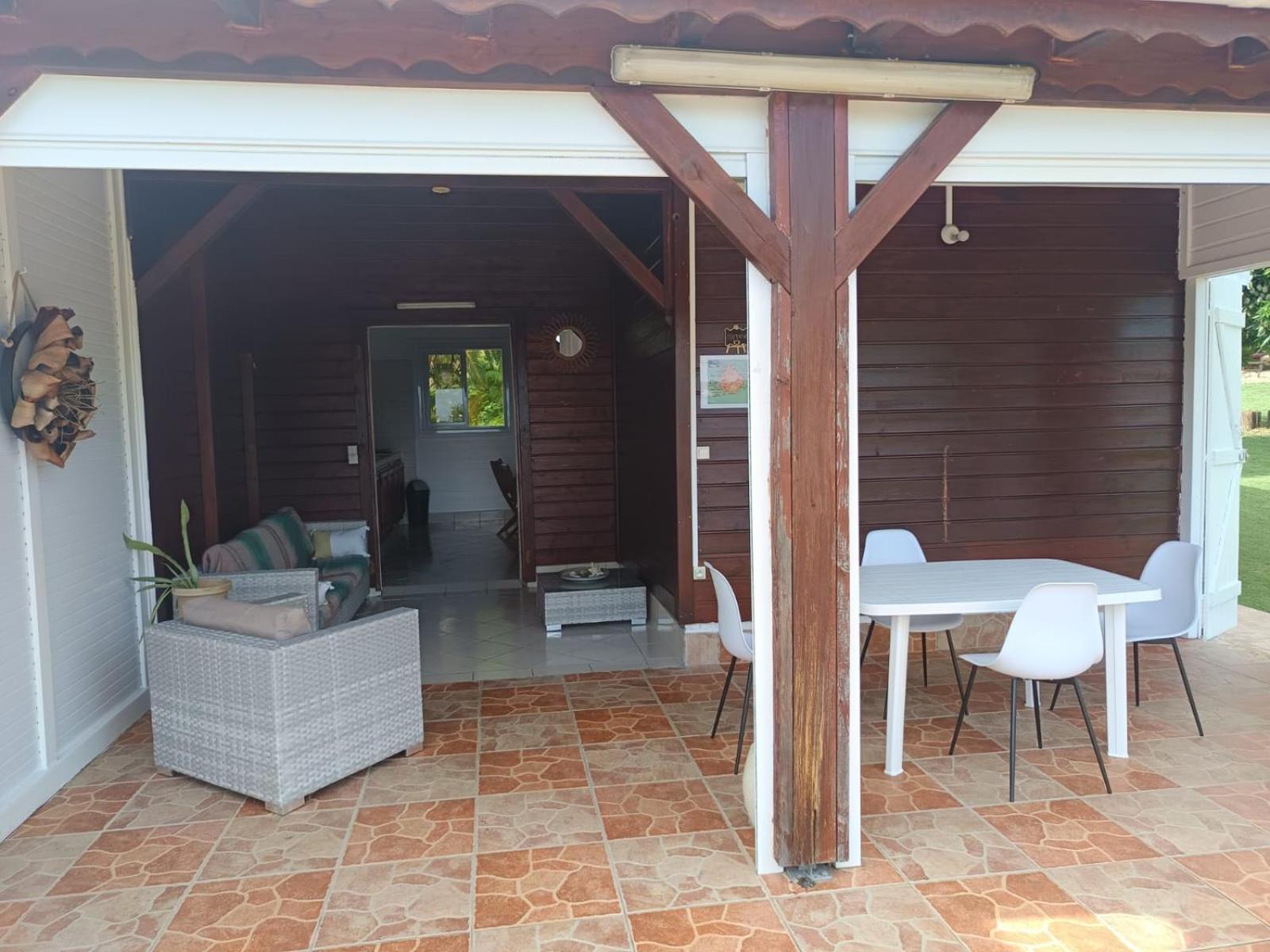 L'Aseta Paradise Grand-Bourg  Exterior foto